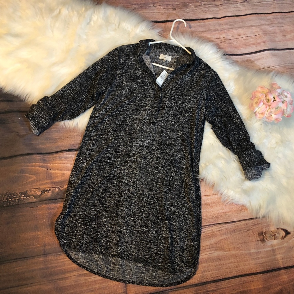 NWT Lou & Grey Marled Quarter Button Dress